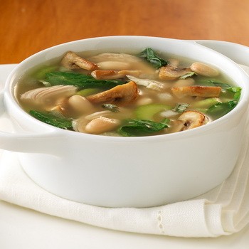 Sup cendawan buatan sendiri: resipi