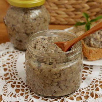 Kaviar cendawan dari mentega untuk musim sejuk: langkah demi langkah resipi