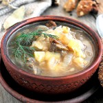 Supa de varză cu ciuperci de porcini și varză