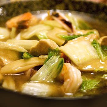 Délicieuses soupes de champignons blancs: recettes classiques
