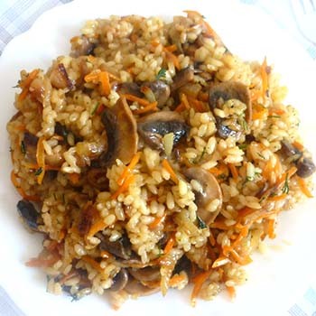 Pilaw z grzybami: przepisy na grzyby z ryżem