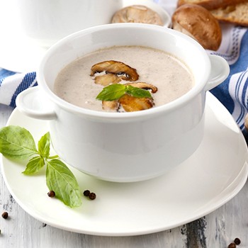 Sup krim cendawan porcini: resepi kursus pertama