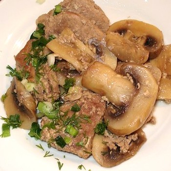 Carne de porc cu champignons: rețete delicioase