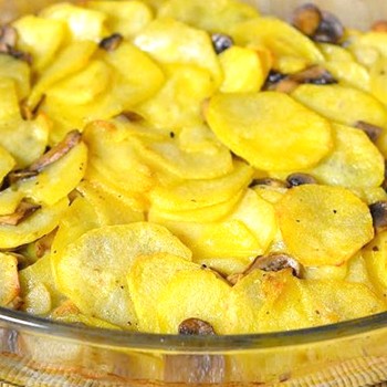 Cartofi cu ciuperci la cuptor: rețete populare